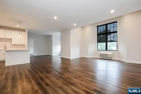 110 Market Street Saddle Brook NJ 07663
