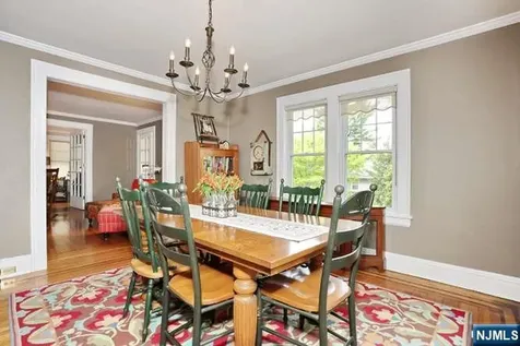 61 Hawthorne Terrace Leonia NJ 07605