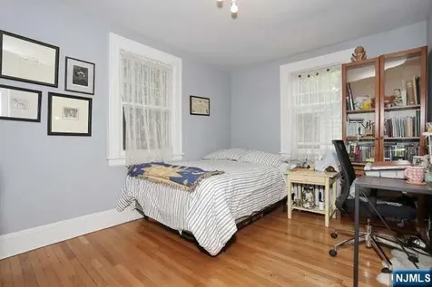 61 Hawthorne Terrace Leonia NJ 07605
