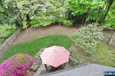 61 Hawthorne Terrace Leonia NJ 07605