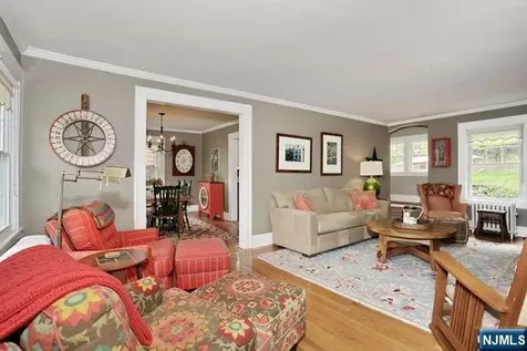 61 Hawthorne Terrace Leonia NJ 07605