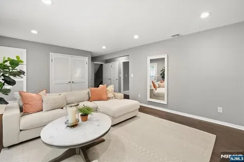 474 Stevens Avenue Ridgewood NJ 07450
