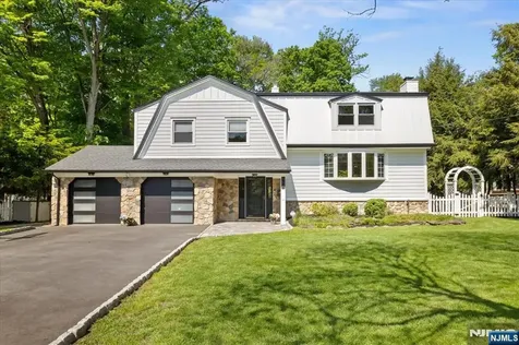 474 Stevens Avenue Ridgewood NJ 07450