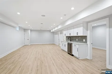 34 Crestview Hill Road Livingston NJ 07039