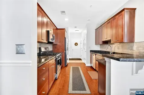58 Elston Court Wanaque NJ 07420