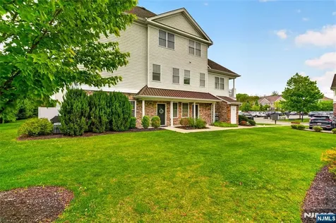 58 Elston Court Wanaque NJ 07420
