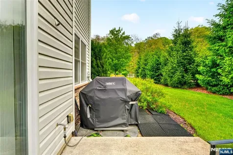 58 Elston Court Wanaque NJ 07420