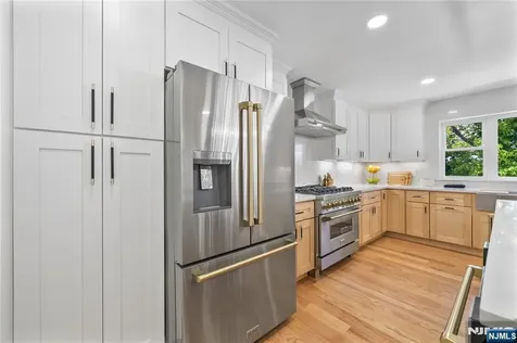 415 Mount Prospect Avenue Clifton NJ 07012