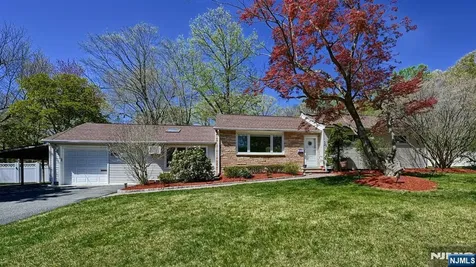 227 Emily Drive Park Ridge NJ 07656