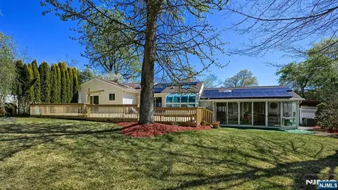 227 Emily Drive Park Ridge NJ 07656