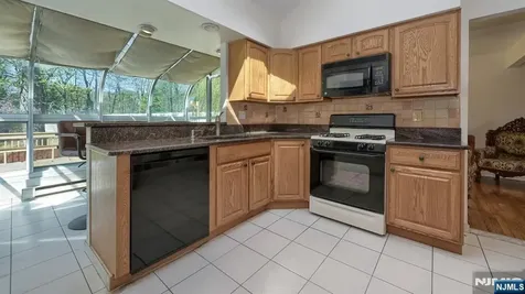 227 Emily Drive Park Ridge NJ 07656