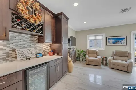 440 Morningside Avenue Fairview NJ 07022