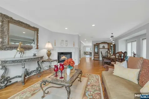 440 Morningside Avenue Fairview NJ 07022