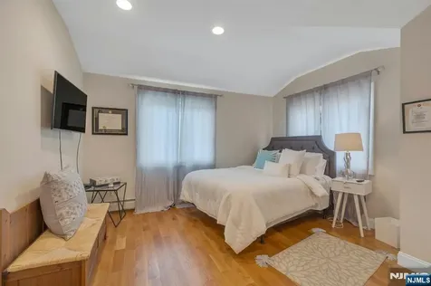 440 Morningside Avenue Fairview NJ 07022