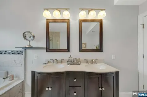 440 Morningside Avenue Fairview NJ 07022