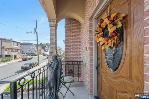 440 Morningside Avenue Fairview NJ 07022