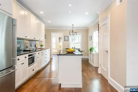90 Gates Avenue Montclair NJ 07042