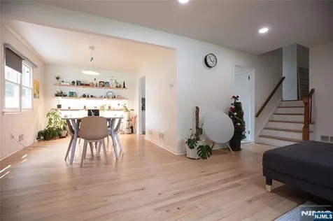 6 Rose Court Closter NJ 07624