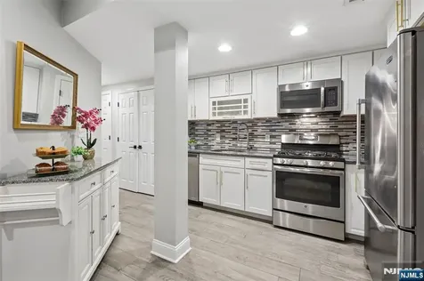 829 Garden Street Hoboken NJ 07030