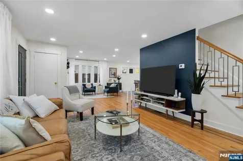 330 Murray Avenue Englewood NJ 07631