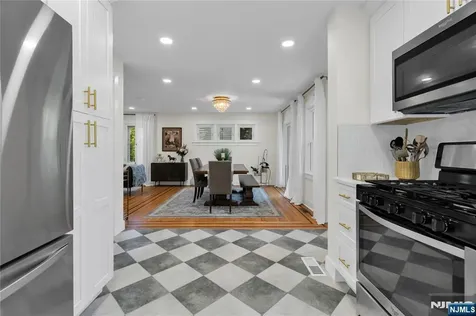 330 Murray Avenue Englewood NJ 07631