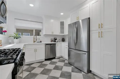 330 Murray Avenue Englewood NJ 07631