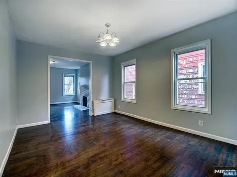 49-51 Parkview Terrace Newark NJ 07112