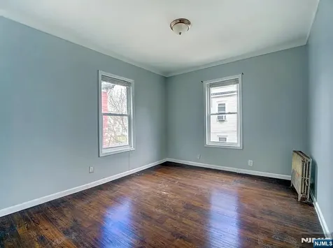 49-51 Parkview Terrace Newark NJ 07112