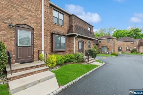 678 Bloomfield Avenue West Caldwell NJ 07006