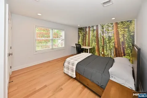 11 Lincoln Avenue Westwood NJ 07675
