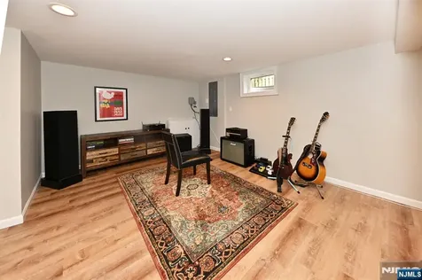 11 Lincoln Avenue Westwood NJ 07675