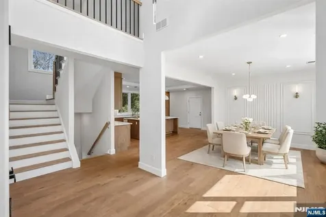 229 Sutton Place New Milford NJ 07646