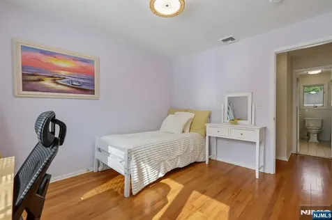 267 Pershing Avenue Ridgewood NJ 07450