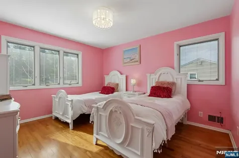 267 Pershing Avenue Ridgewood NJ 07450