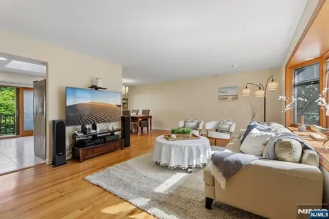 267 Pershing Avenue Ridgewood NJ 07450