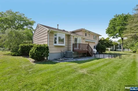 267 Pershing Avenue Ridgewood NJ 07450