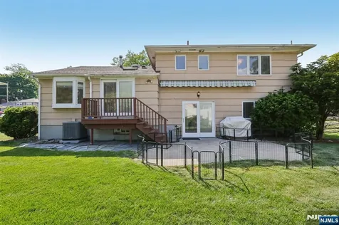 267 Pershing Avenue Ridgewood NJ 07450