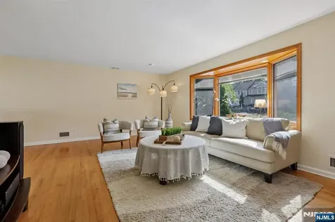 267 Pershing Avenue Ridgewood NJ 07450