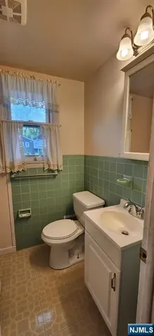 45 Campbell Avenue Woodcliff Lake NJ 07677