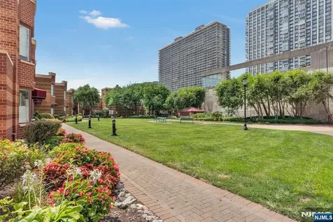 100 Old Palisade Road Fort Lee NJ 07024