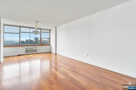 100 Old Palisade Road Fort Lee NJ 07024