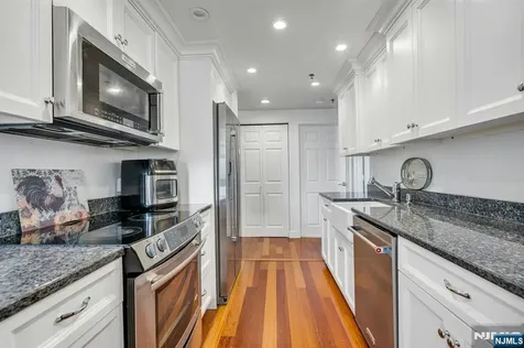 100 Old Palisade Road Fort Lee NJ 07024