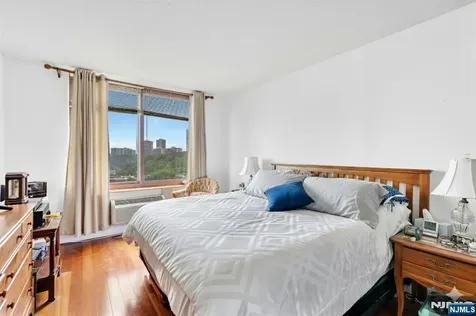 100 Old Palisade Road Fort Lee NJ 07024