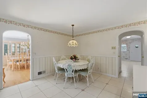 14 Elmwood Terrace Elmwood Park NJ 07407
