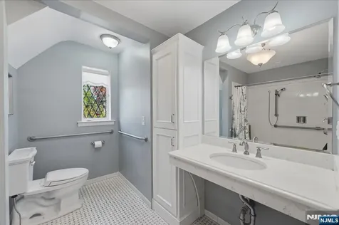 14 Elmwood Terrace Elmwood Park NJ 07407