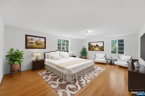 14 Elmwood Terrace Elmwood Park NJ 07407