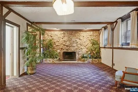 14 Elmwood Terrace Elmwood Park NJ 07407