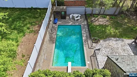 14 Elmwood Terrace Elmwood Park NJ 07407