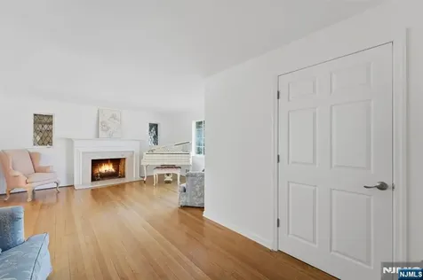 14 Elmwood Terrace Elmwood Park NJ 07407