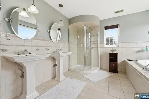 138 Spatz Avenue Nutley NJ 07110